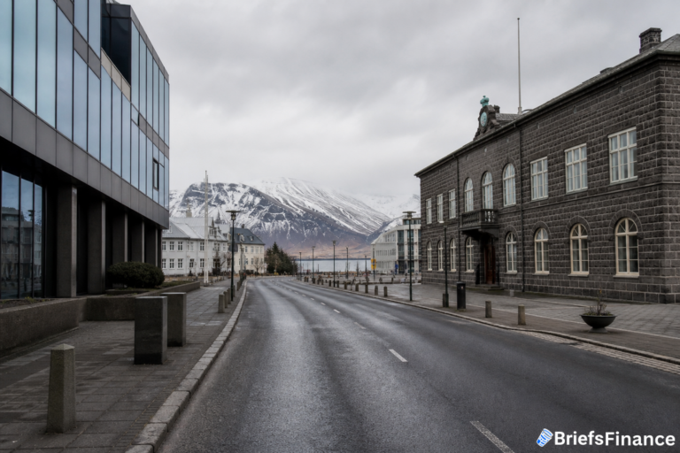 Iceland's finance chief pushes back on central bank's inflation blame