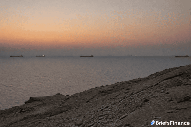 Iranian officials see slim odds of a Hormuz deal before Nov. 3
