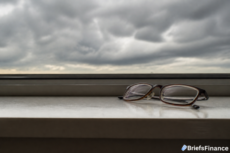 Kepler downgrades EssilorLuxottica as smart-glasses buzz cools and governance clouds linger