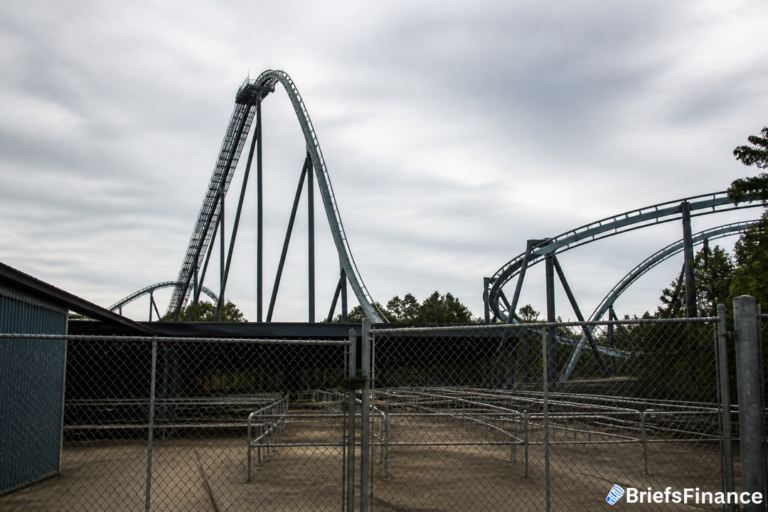 Six Flags Stock Tumbles After Fatal Goliath Incident in Georgia